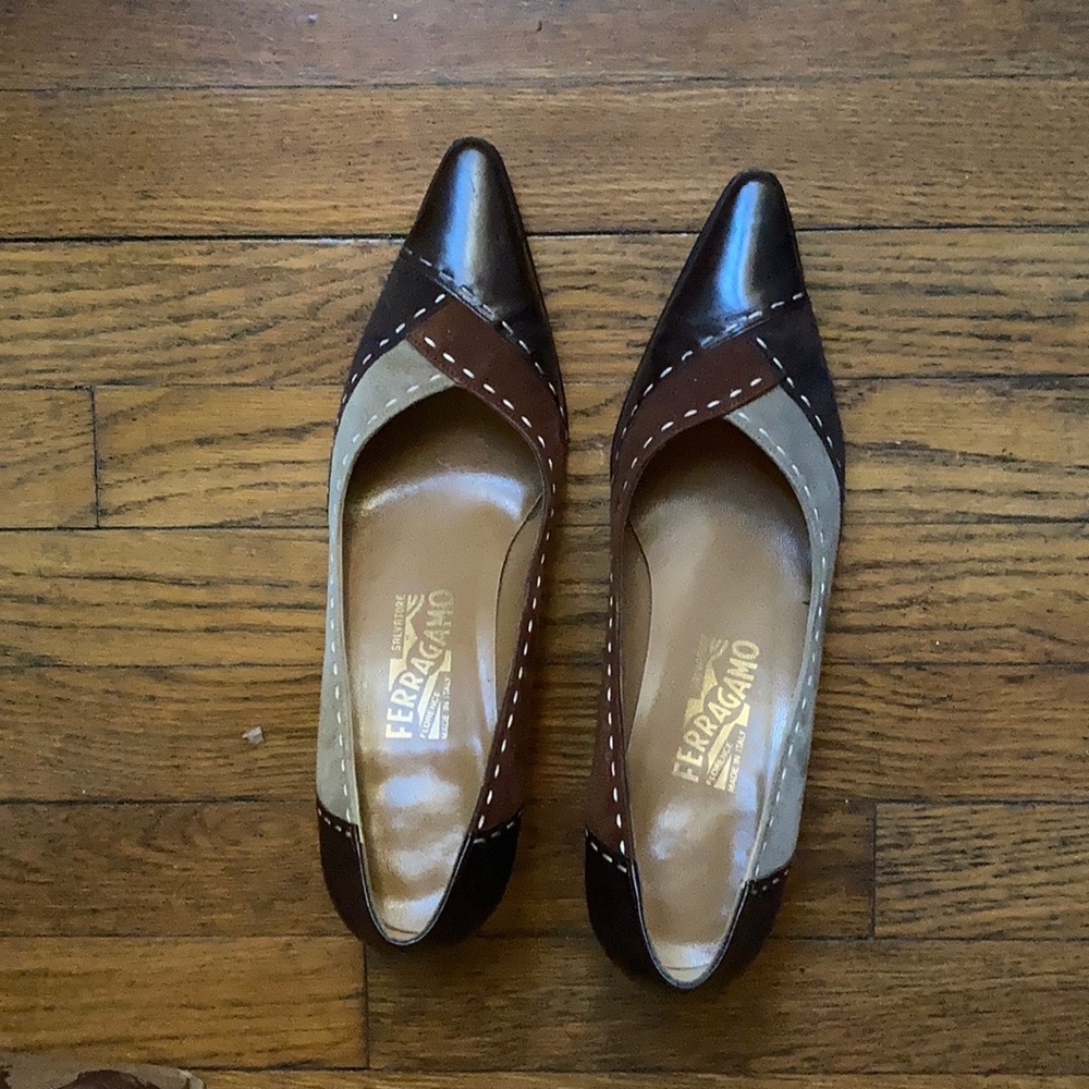 Vintage Ferragamo heels w velvet + leather stitch